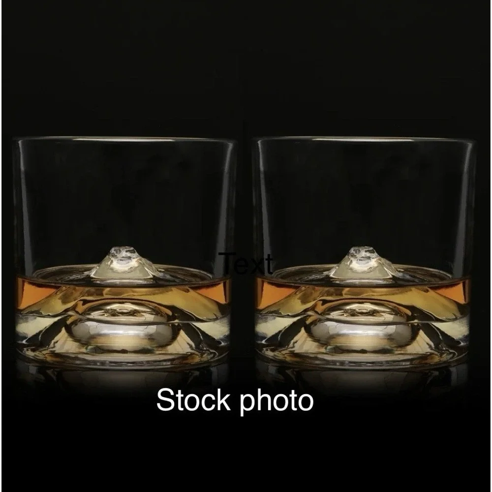 Liiton Mt Fuji Set Of 2 Whiskey Rocks  Glasses Crystal EUC Etched Mountain